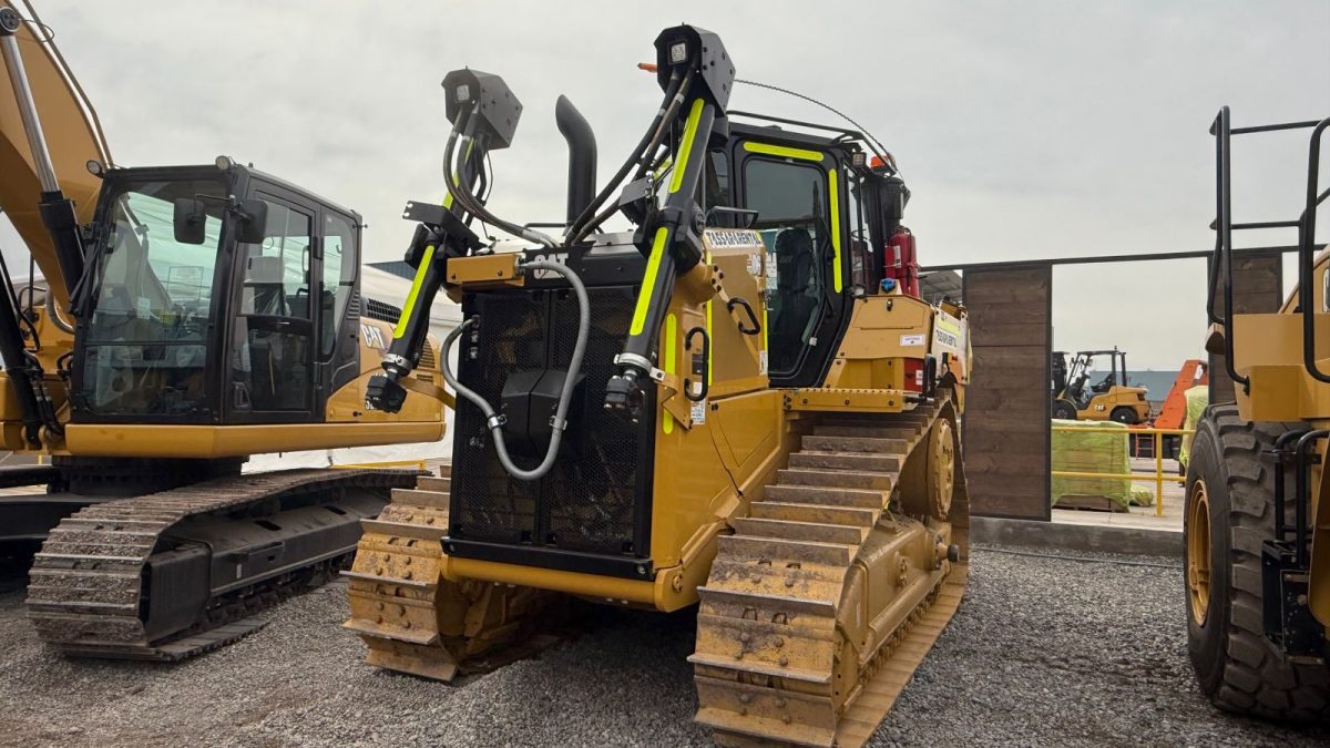 Bulldozer Caterpillar D6